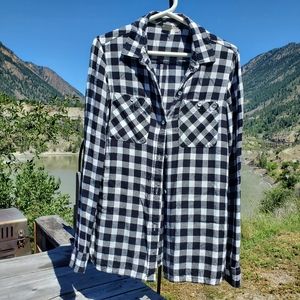 Roxy Plaid shirt - Size small